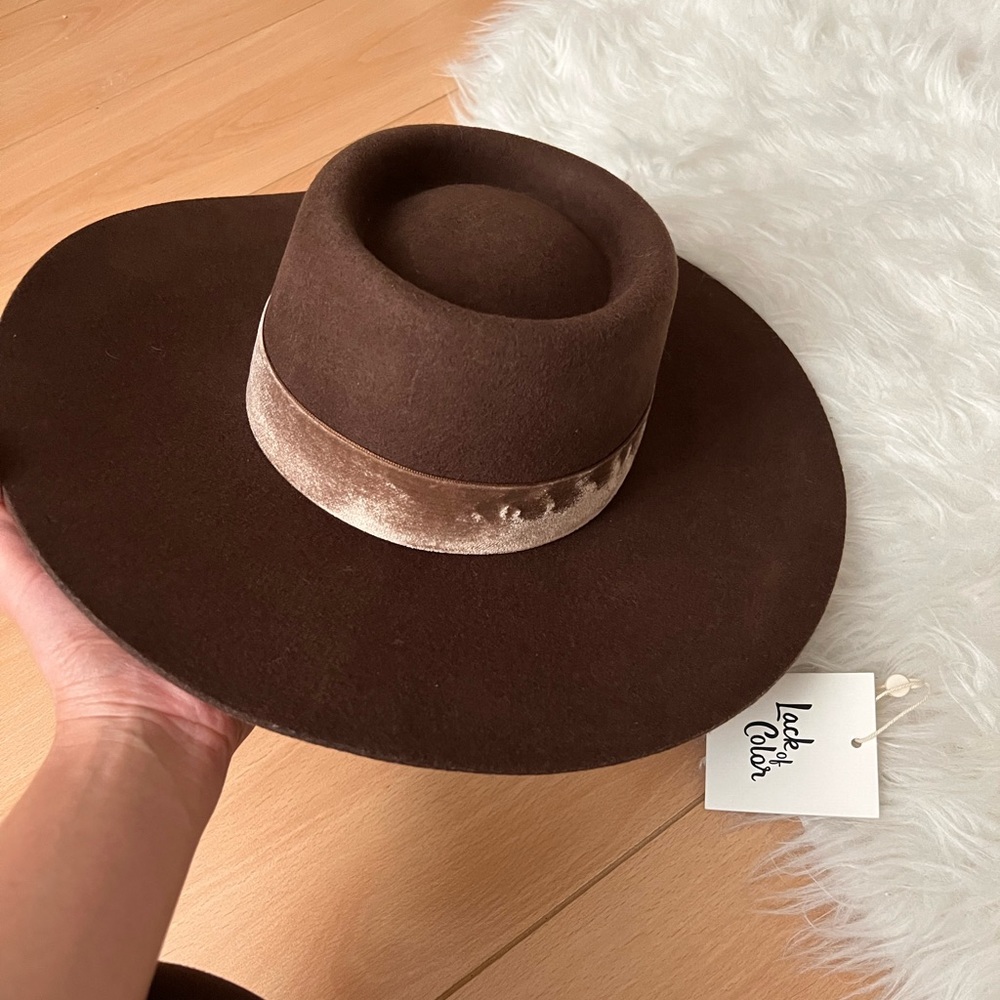 Lack of Color Juno brown boater hat